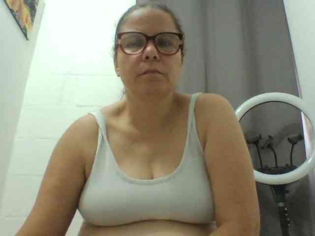 lucianamaster webcam