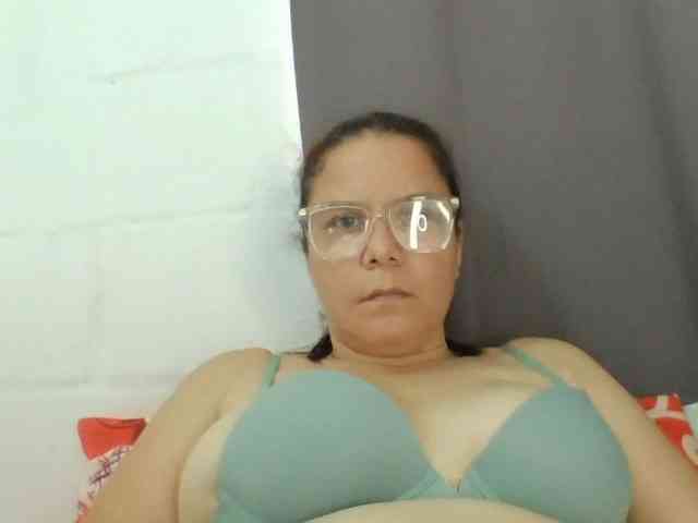 lucianamaster webcam