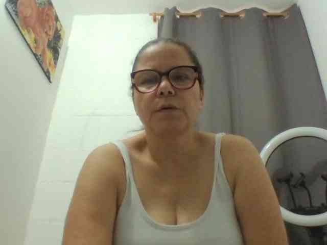 lucianamaster webcam