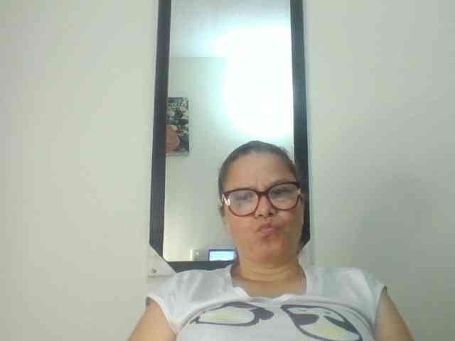 lucianamaster webcam