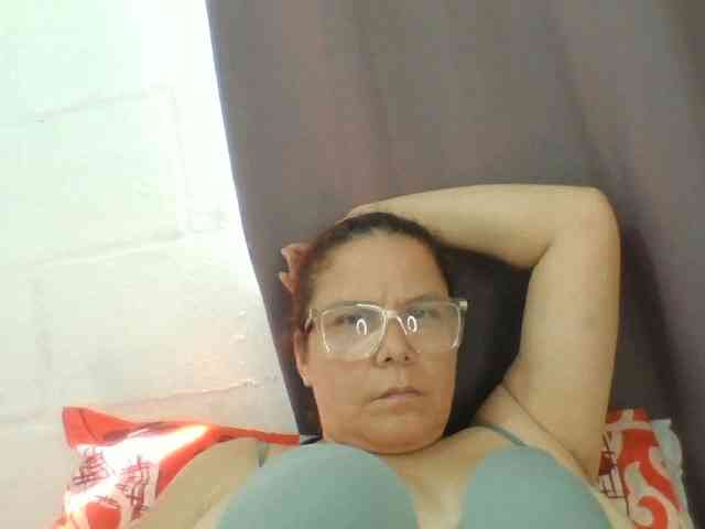 lucianamaster webcam