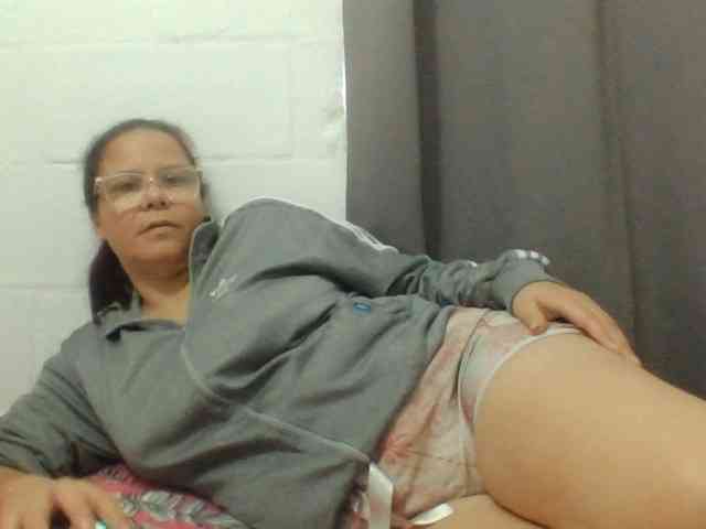 lucianamaster webcam