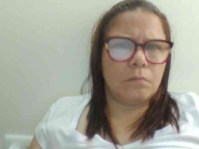 lucianamaster Live Webcam on BongaCams