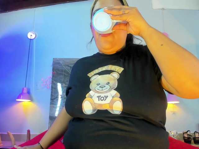  Brendamaz chat room
