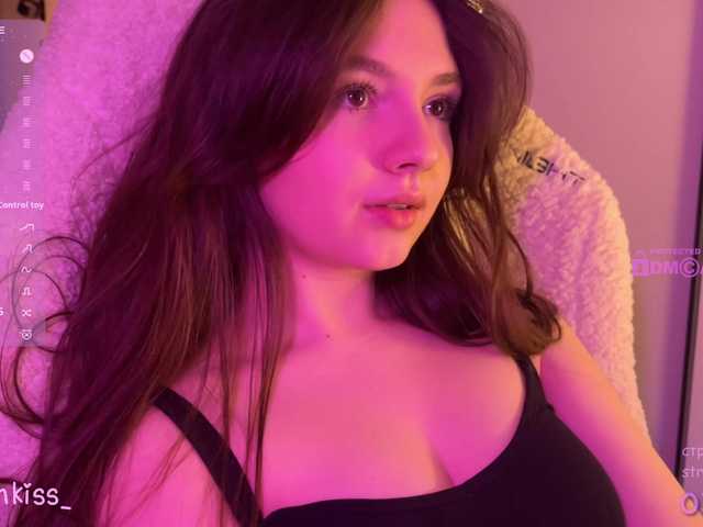 -FoxAlisa-'s BongaCams show and profile