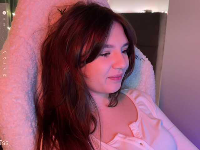 -FoxAlisa-'s BongaCams show and profile