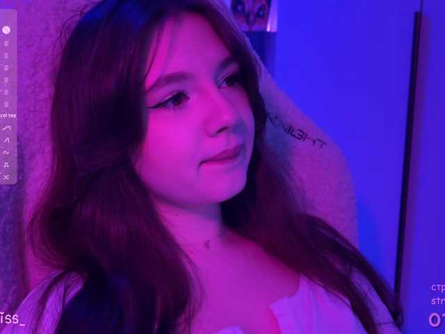 -FoxAlisa-'s BongaCams show and profile