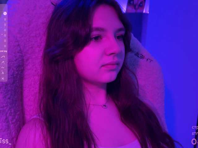 -FoxAlisa-'s BongaCams show and profile