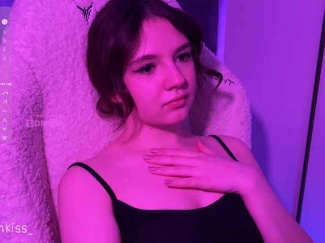 -FoxAlisa-'s BongaCams show and profile