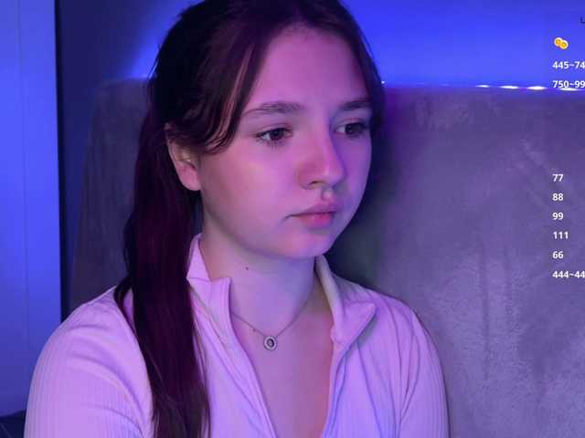 -FoxAlisa- from BongaCams