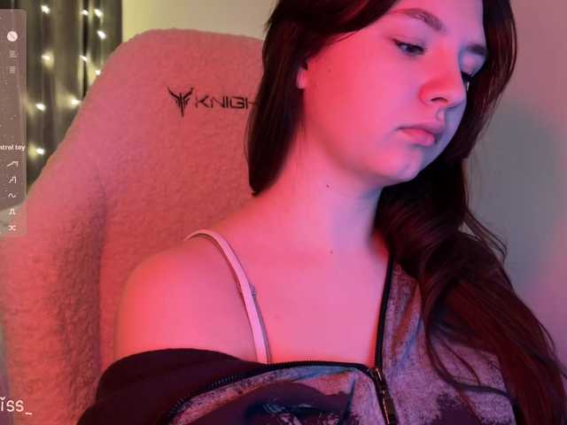 -FoxAlisa-'s BongaCams show and profile