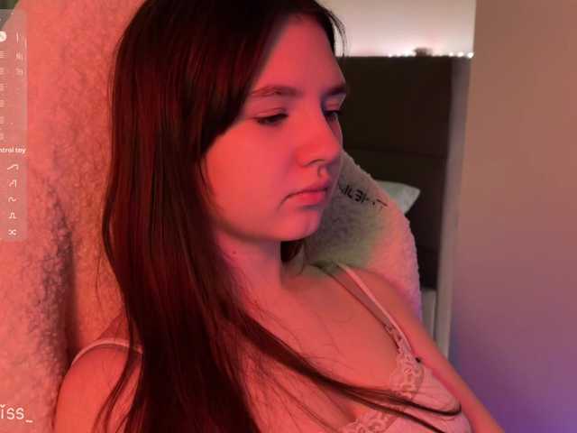 -FoxAlisa-'s BongaCams show and profile