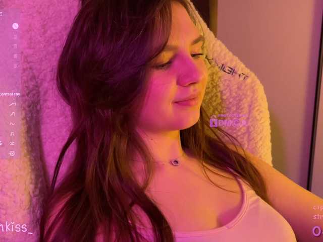 -FoxAlisa-'s BongaCams show and profile