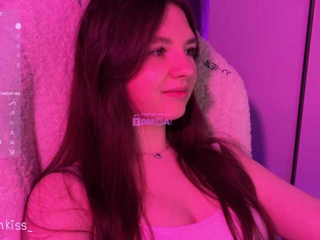 -FoxAlisa-'s BongaCams show and profile