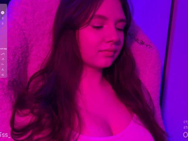 -FoxAlisa-'s BongaCams show and profile