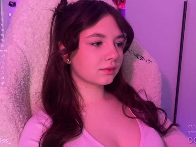 -FoxAlisa-'s BongaCams show and profile