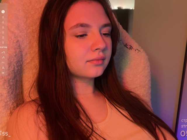 -FoxAlisa-'s BongaCams show and profile