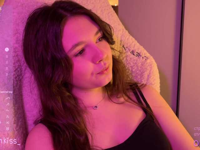 -FoxAlisa-'s BongaCams show and profile