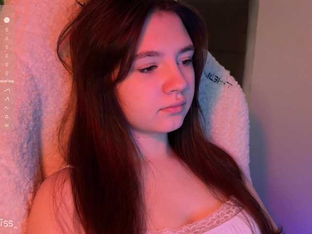 -FoxAlisa-'s BongaCams show and profile