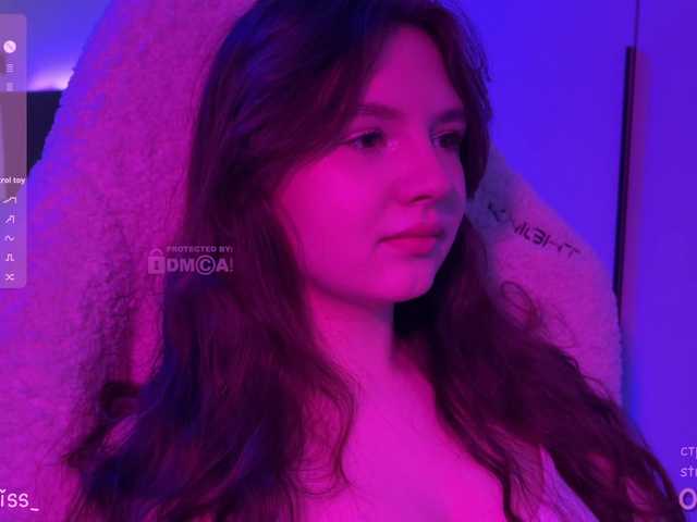 -FoxAlisa-'s BongaCams show and profile