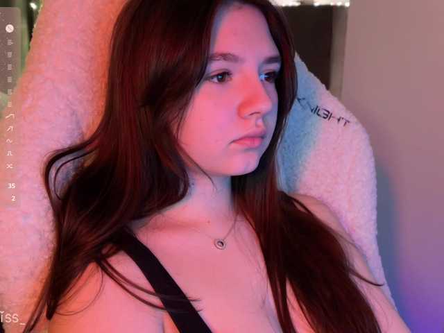 -FoxAlisa-'s BongaCams show and profile