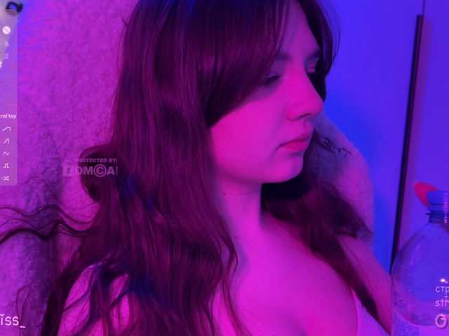 -FoxAlisa-'s BongaCams show and profile