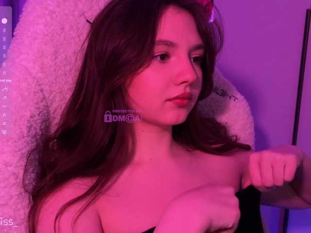 -FoxAlisa-'s BongaCams show and profile