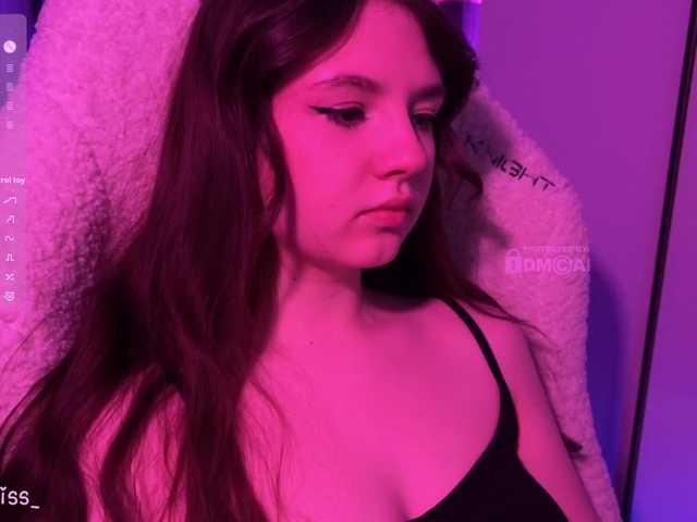 -FoxAlisa-'s BongaCams show and profile