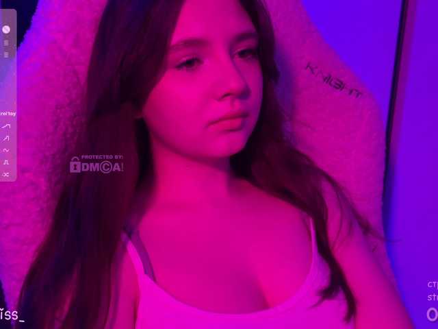 -FoxAlisa-'s BongaCams show and profile