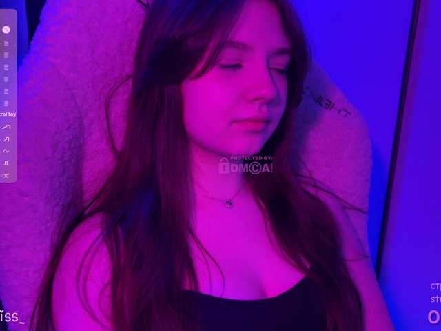 -FoxAlisa-'s BongaCams show and profile