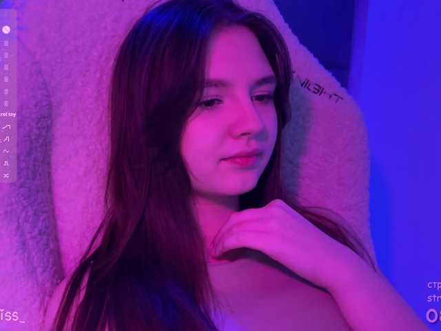 -FoxAlisa-'s BongaCams show and profile