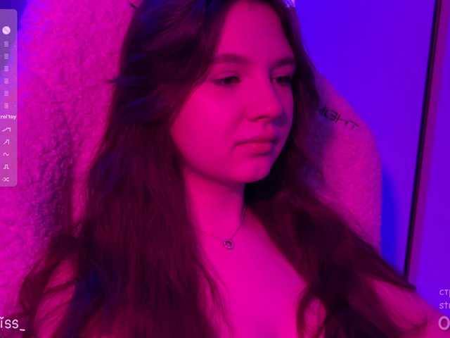 -FoxAlisa-'s BongaCams show and profile