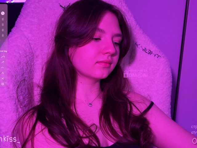 -FoxAlisa-'s BongaCams show and profile