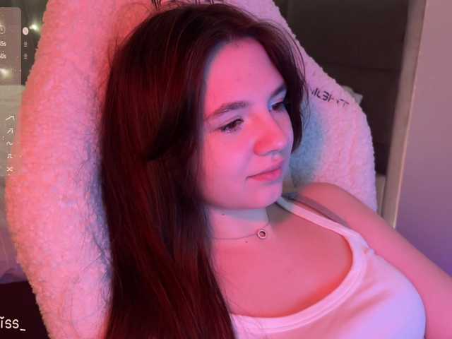 -FoxAlisa-'s BongaCams show and profile