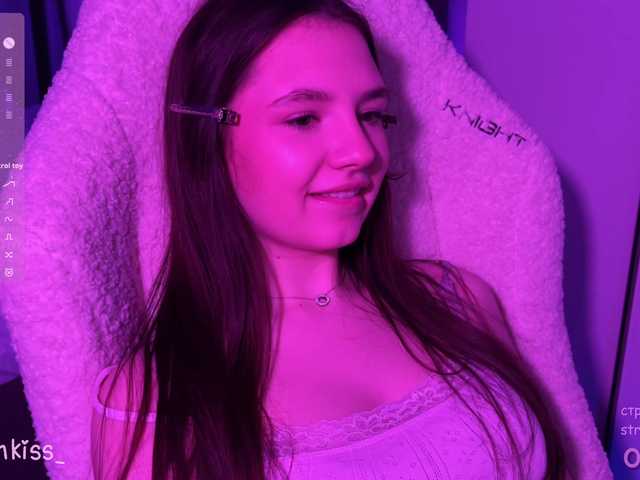 -FoxAlisa-'s BongaCams show and profile