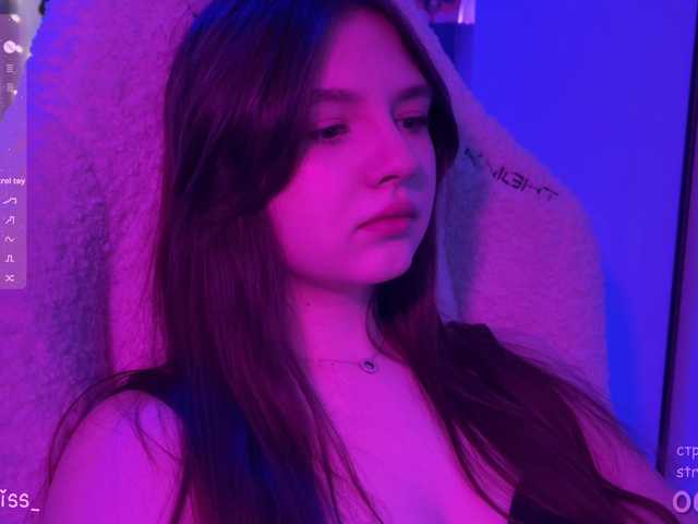 -FoxAlisa-'s BongaCams show and profile