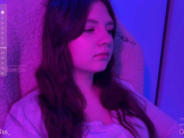 -FoxAlisa-'s BongaCams show and profile