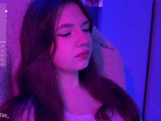 -FoxAlisa-'s BongaCams show and profile