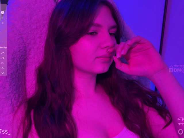 -FoxAlisa-'s BongaCams show and profile