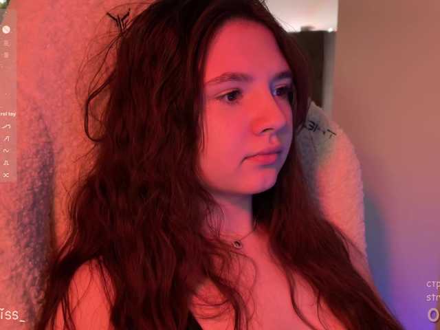 -FoxAlisa-'s BongaCams show and profile