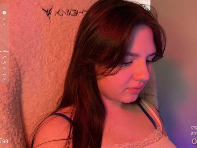 -FoxAlisa-'s BongaCams show and profile