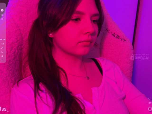 -FoxAlisa-'s BongaCams show and profile