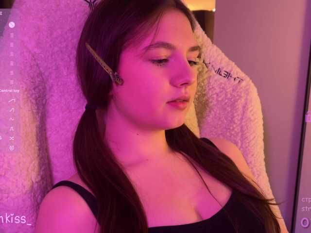 -FoxAlisa-'s BongaCams show and profile