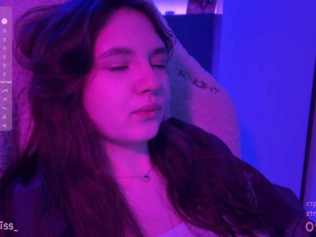 -FoxAlisa-'s BongaCams show and profile