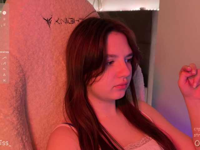 -FoxAlisa-'s BongaCams show and profile