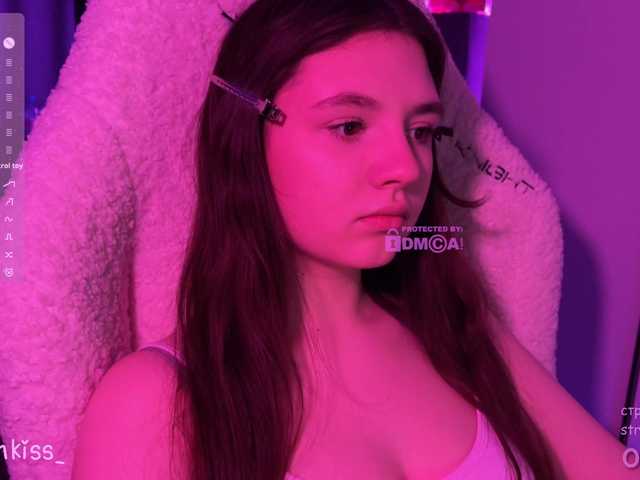 -FoxAlisa-'s BongaCams show and profile