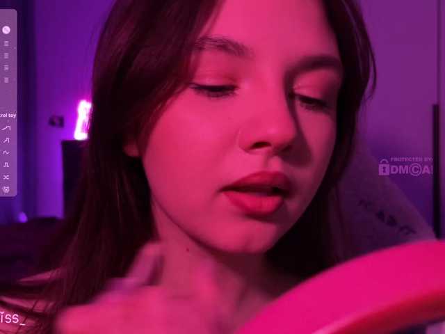 -FoxAlisa-'s BongaCams show and profile