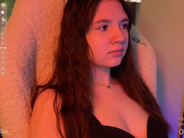 -FoxAlisa-'s BongaCams show and profile