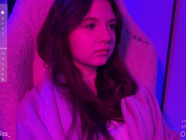 -FoxAlisa-'s BongaCams show and profile