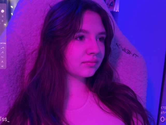 -FoxAlisa-'s BongaCams show and profile